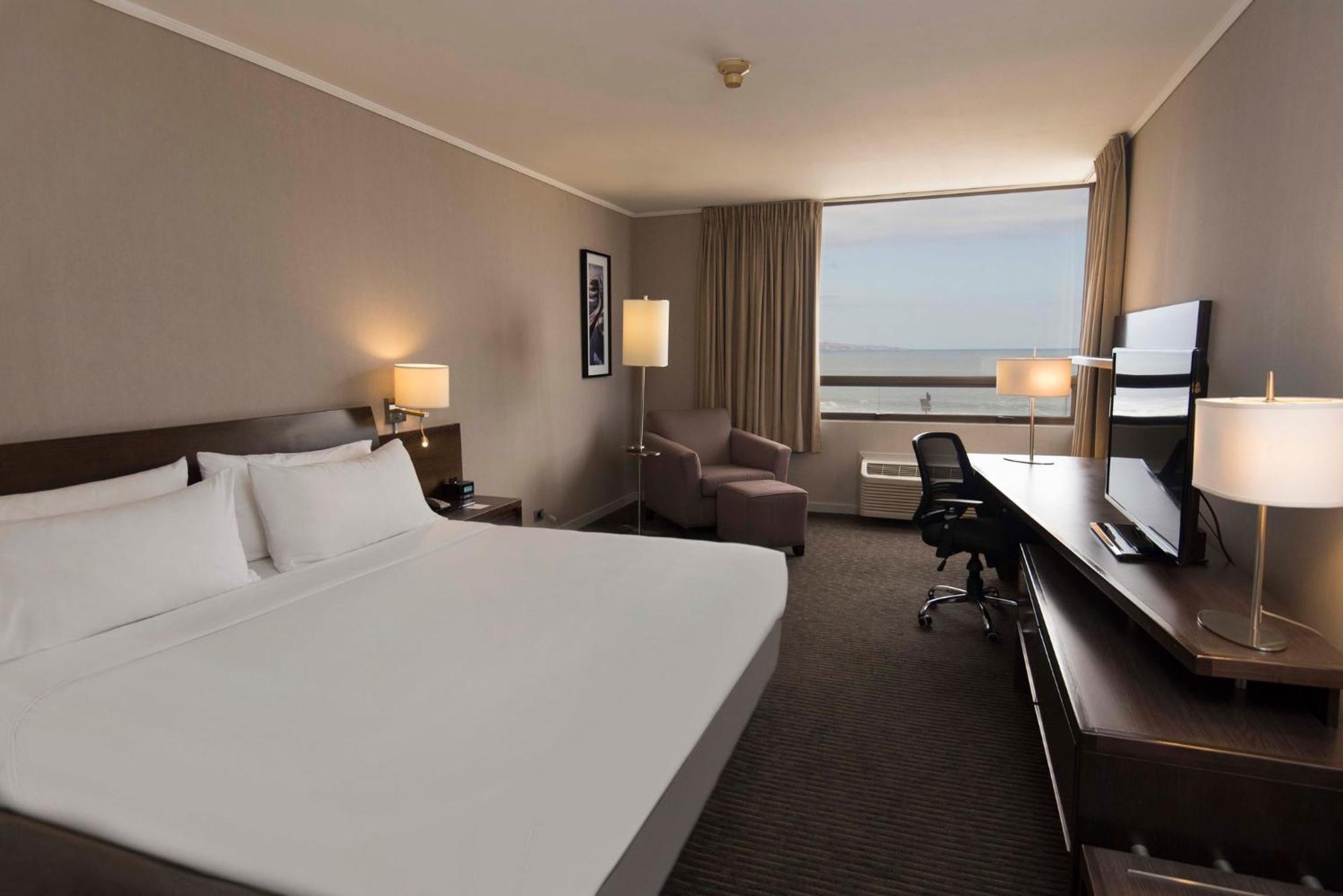 Holiday Inn Express - Iquique By Ihg Bagian luar foto